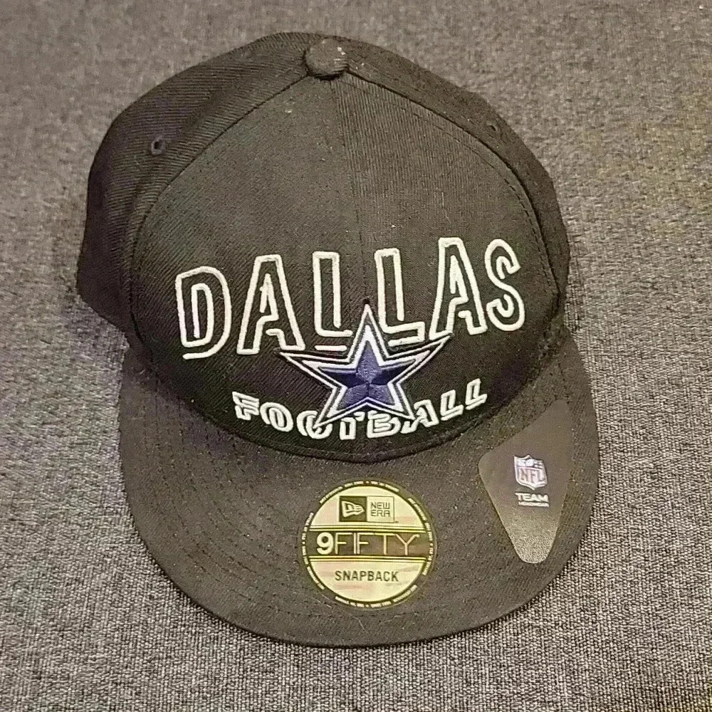 Dallas Cowboys New Era Black 9Fifty Adjustable Hat
